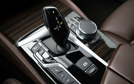 BMW 6 серия, 2018 год, 3 499 000 рублей, 20 фотография