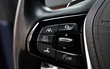 BMW 6 серия, 2018 год, 3 499 000 рублей, 12 фотография