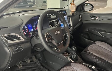 Hyundai Solaris II рестайлинг, 2020 год, 1 520 000 рублей, 8 фотография