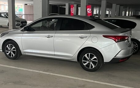 Hyundai Solaris II рестайлинг, 2020 год, 1 520 000 рублей, 2 фотография