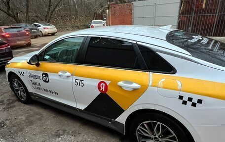 KIA K5, 2021 год, 1 690 000 рублей, 2 фотография