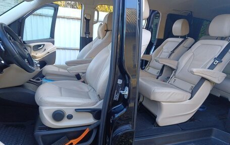 Mercedes-Benz V-Класс, 2016 год, 3 172 892 рублей, 10 фотография