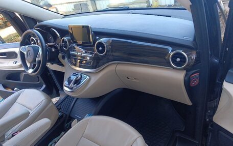 Mercedes-Benz V-Класс, 2016 год, 3 172 892 рублей, 9 фотография
