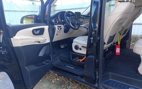 Mercedes-Benz V-Класс, 2016 год, 3 172 892 рублей, 8 фотография