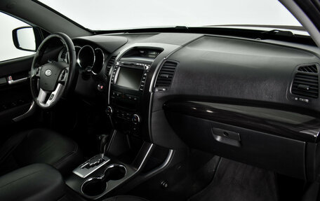 KIA Sorento II рестайлинг, 2012 год, 1 090 000 рублей, 13 фотография