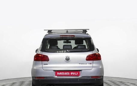 Volkswagen Tiguan I, 2014 год, 928 000 рублей, 6 фотография