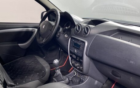 Renault Duster I рестайлинг, 2012 год, 990 000 рублей, 2 фотография