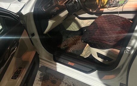 BMW 7 серия, 2011 год, 1 900 000 рублей, 10 фотография