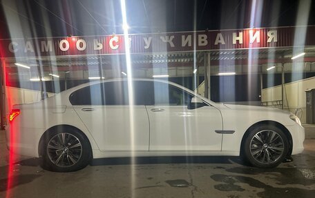 BMW 7 серия, 2011 год, 1 900 000 рублей, 5 фотография