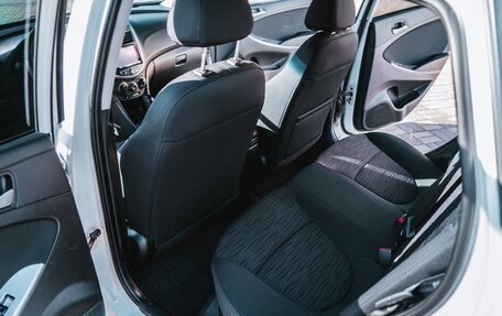 Hyundai Solaris II рестайлинг, 2014 год, 1 010 000 рублей, 2 фотография