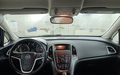 Opel Astra J, 2012 год, 680 000 рублей, 8 фотография