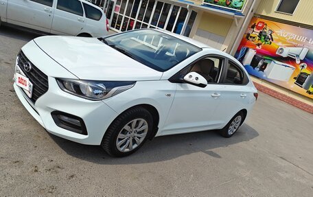 Hyundai Solaris II рестайлинг, 2019 год, 1 100 000 рублей, 6 фотография