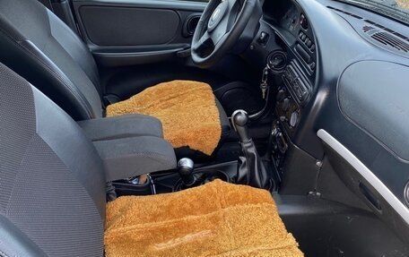 Chevrolet Niva I рестайлинг, 2015 год, 575 000 рублей, 9 фотография