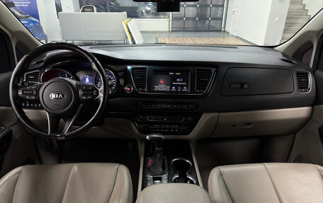 KIA Carnival III, 2020 год, 3 150 000 рублей, 19 фотография