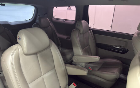 KIA Carnival III, 2020 год, 3 150 000 рублей, 29 фотография