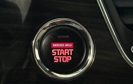 KIA Carnival III, 2020 год, 3 150 000 рублей, 13 фотография