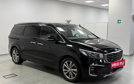 KIA Carnival III, 2020 год, 3 150 000 рублей, 3 фотография