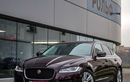 Jaguar XF II, 2018 год, 2 799 000 рублей, 1 фотография