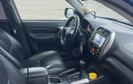 Toyota RAV4, 2004 год, 930 000 рублей, 12 фотография