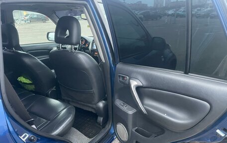 Toyota RAV4, 2004 год, 930 000 рублей, 19 фотография