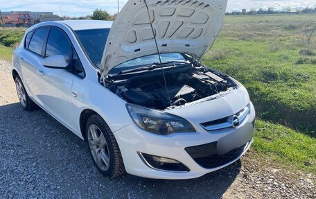 Opel Astra J, 2013 год, 850 000 рублей, 11 фотография