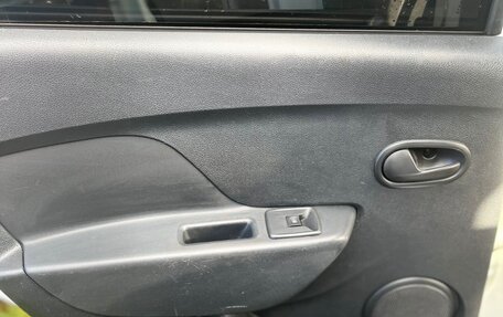 Renault Logan II, 2019 год, 1 350 000 рублей, 4 фотография