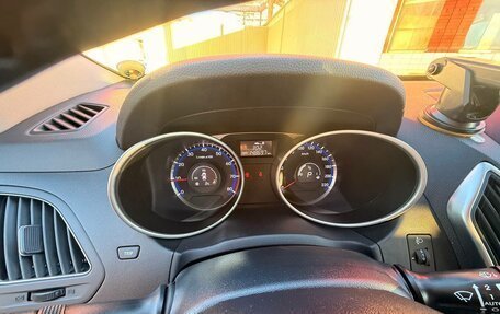 Hyundai ix35 I рестайлинг, 2013 год, 1 320 000 рублей, 14 фотография