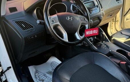 Hyundai ix35 I рестайлинг, 2013 год, 1 320 000 рублей, 10 фотография