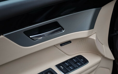 Jaguar XF II, 2018 год, 2 799 000 рублей, 14 фотография