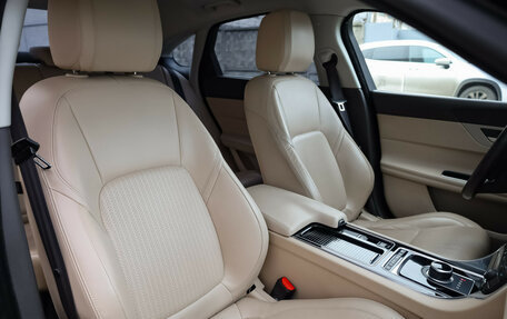 Jaguar XF II, 2018 год, 2 799 000 рублей, 24 фотография