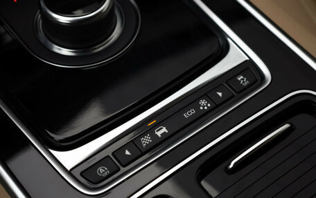 Jaguar XF II, 2018 год, 2 799 000 рублей, 22 фотография