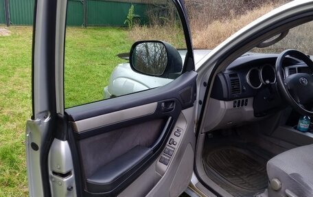 Toyota 4Runner IV, 2003 год, 740 000 рублей, 17 фотография