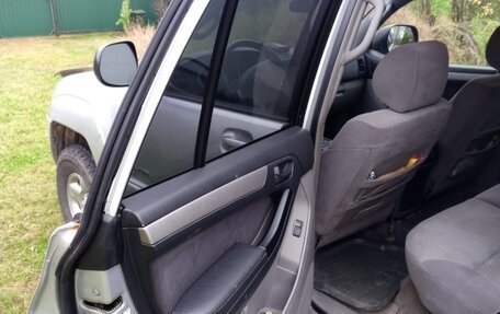 Toyota 4Runner IV, 2003 год, 740 000 рублей, 15 фотография