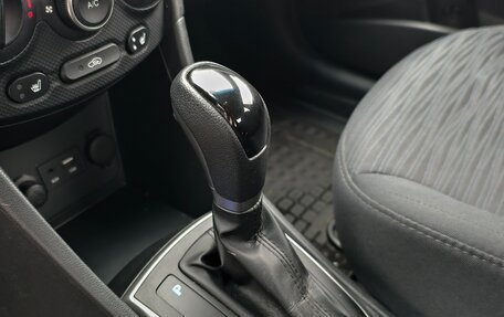 Hyundai Solaris II рестайлинг, 2015 год, 1 130 000 рублей, 12 фотография