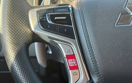 Mitsubishi Pajero Sport III рестайлинг, 2017 год, 2 365 000 рублей, 14 фотография