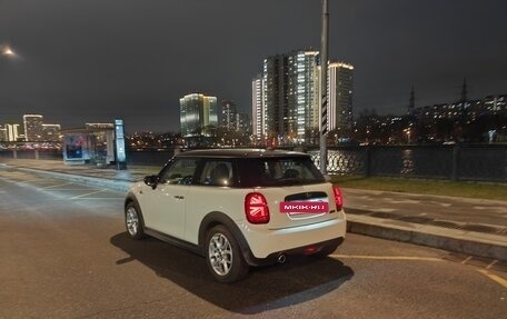MINI Hatch, 2020 год, 2 600 000 рублей, 10 фотография