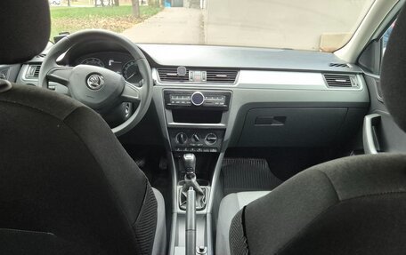 Skoda Rapid I, 2017 год, 865 000 рублей, 5 фотография