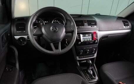 Skoda Yeti I рестайлинг, 2016 год, 1 349 000 рублей, 6 фотография
