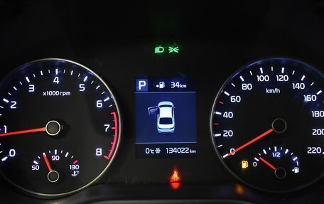 KIA Rio IV, 2018 год, 1 050 000 рублей, 10 фотография