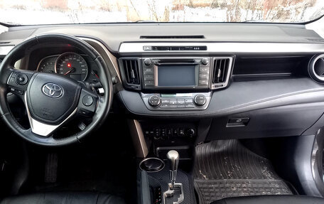Toyota RAV4, 2014 год, 1 500 000 рублей, 12 фотография