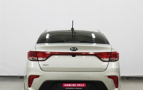 KIA Rio IV, 2018 год, 1 050 000 рублей, 5 фотография