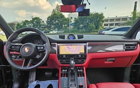 Porsche Macan I рестайлинг, 2022 год, 7 930 000 рублей, 12 фотография