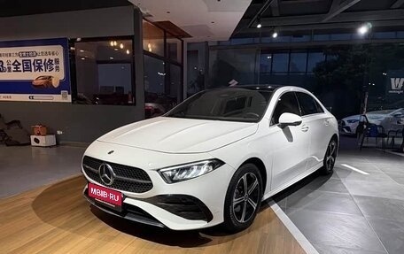 Mercedes-Benz A-Класс, 2022 год, 1 630 032 рублей, 1 фотография