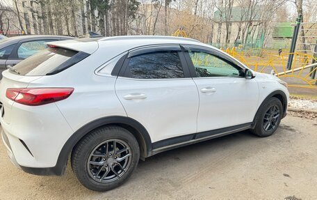 KIA XCeed I, 2021 год, 1 700 000 рублей, 10 фотография