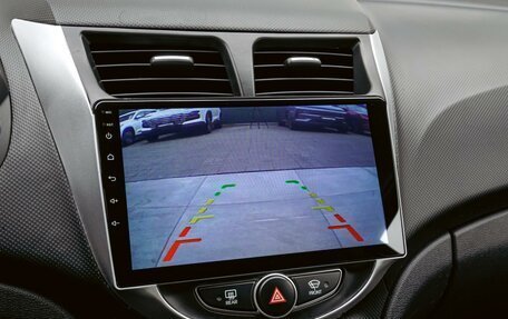 Hyundai Solaris II рестайлинг, 2012 год, 870 000 рублей, 12 фотография