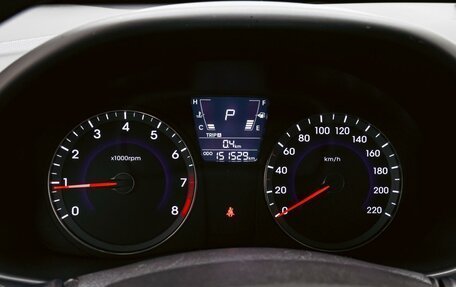 Hyundai Solaris II рестайлинг, 2012 год, 870 000 рублей, 17 фотография