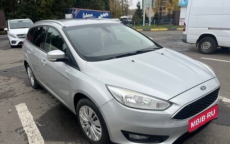 Ford Focus III, 2017 год, 900 000 рублей, 2 фотография