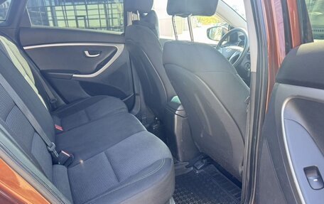 Hyundai i30 II рестайлинг, 2012 год, 928 000 рублей, 10 фотография