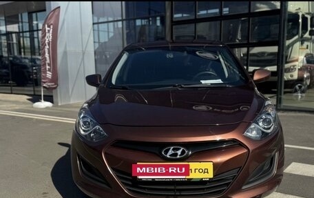 Hyundai i30 II рестайлинг, 2012 год, 928 000 рублей, 2 фотография