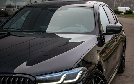 BMW 5 серия, 2021 год, 5 299 000 рублей, 2 фотография